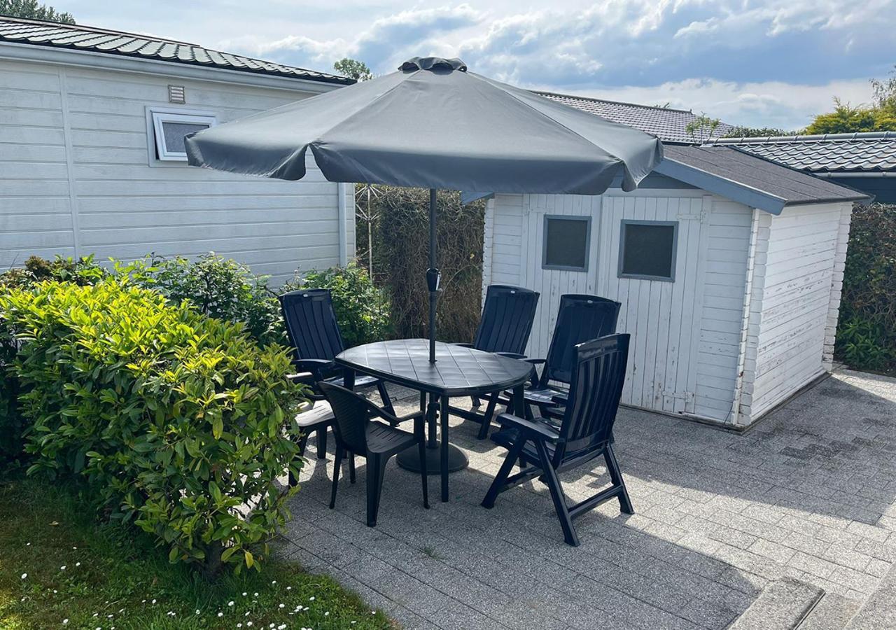 Chaletparc Krabbenkreek Zeeland - Chalet 84 シント・アナラント エクステリア 写真